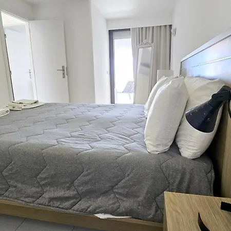 Albufeira, Blue Wave Retreat 64 البوفيرا