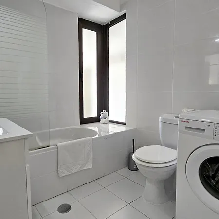 Albufeira, Blue Wave Retreat 64